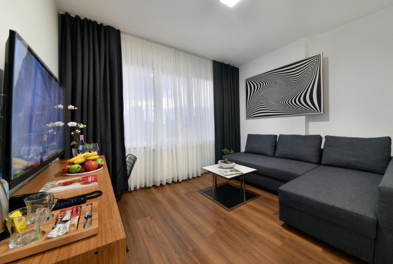 Nish Suites Atasehir Istanboel Buitenkant foto
