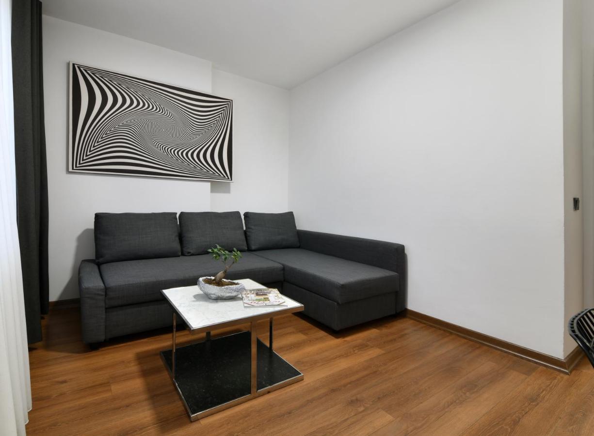 Nish Suites Atasehir Istanboel Buitenkant foto